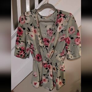 Urban Rose Pink and Cream Floral Blouse size large